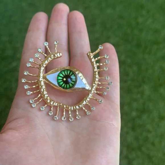 Evil Eye Ring with green eye Surrealism - Picture 2 of 5